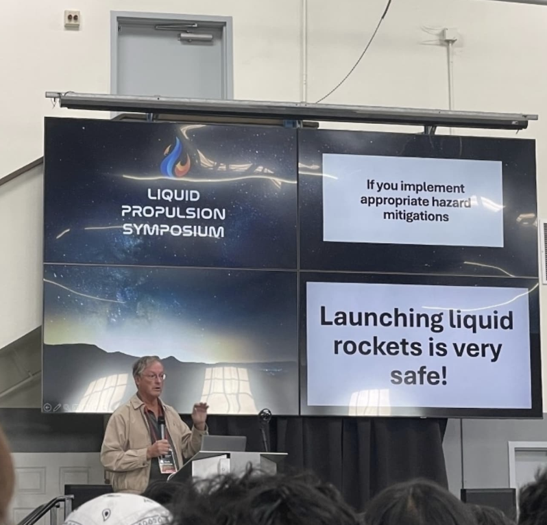 Two weeks ago, RDL had the opportunity to attend FAR's Liquids Symposium. It was an awesome place to learn about other rocket projects, and it was a blast!