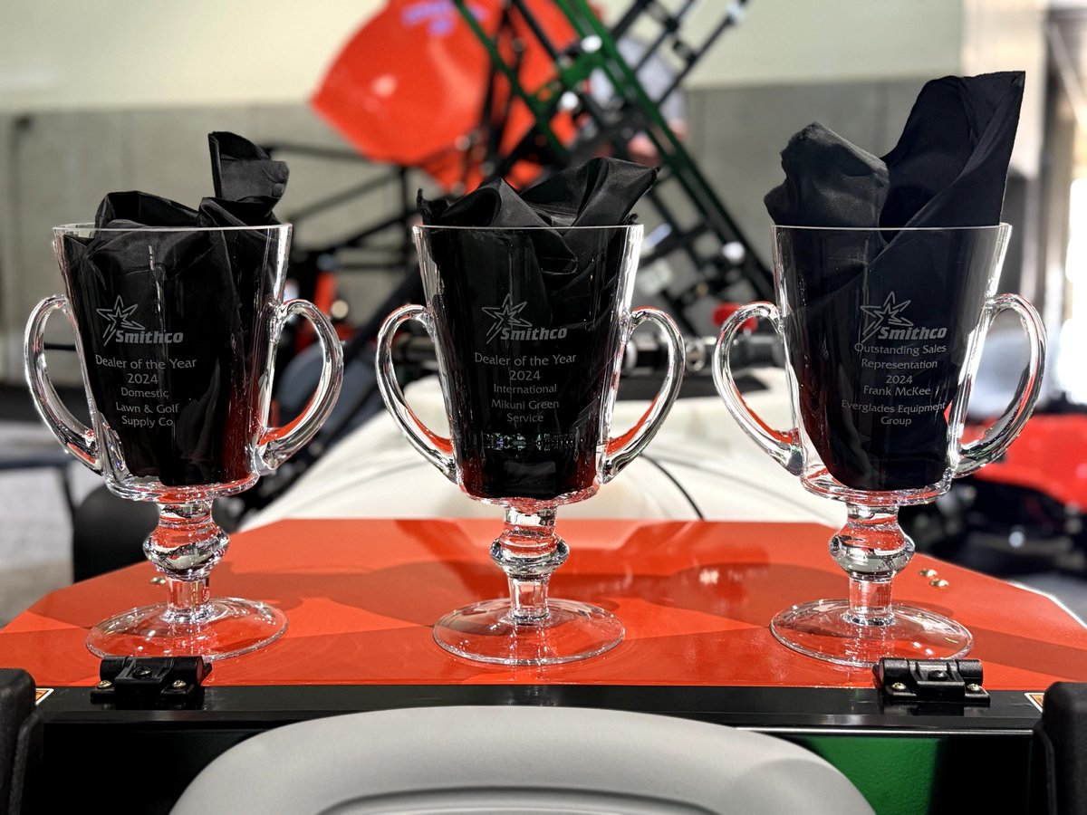 SmithcoInc's tweet image. We&apos;re here and having fun at the GCSAA Conference and Trade Show! ⛳️ 𝗖𝗼𝗻𝗴𝗿𝗮𝘁𝘂𝗹𝗮𝘁𝗶𝗼𝗻𝘀 𝘁𝗼 𝘁𝗵𝗲𝘀𝗲 𝗳𝗼𝗹𝗸𝘀 𝗯𝗲𝗹𝗼𝘄 𝗳𝗼𝗿 𝗺𝗮𝗸𝗶𝗻𝗴 2024 𝗮 𝗹𝗶𝘁𝘁𝗹𝗲 𝗲𝘅𝘁𝗿𝗮 𝘀𝗽𝗲𝗰𝗶𝗮𝗹:

⭐️ Domestic Smithco Dealer of the Year - Lawn &amp;amp; Golf Supply Co. Inc
⭐️...