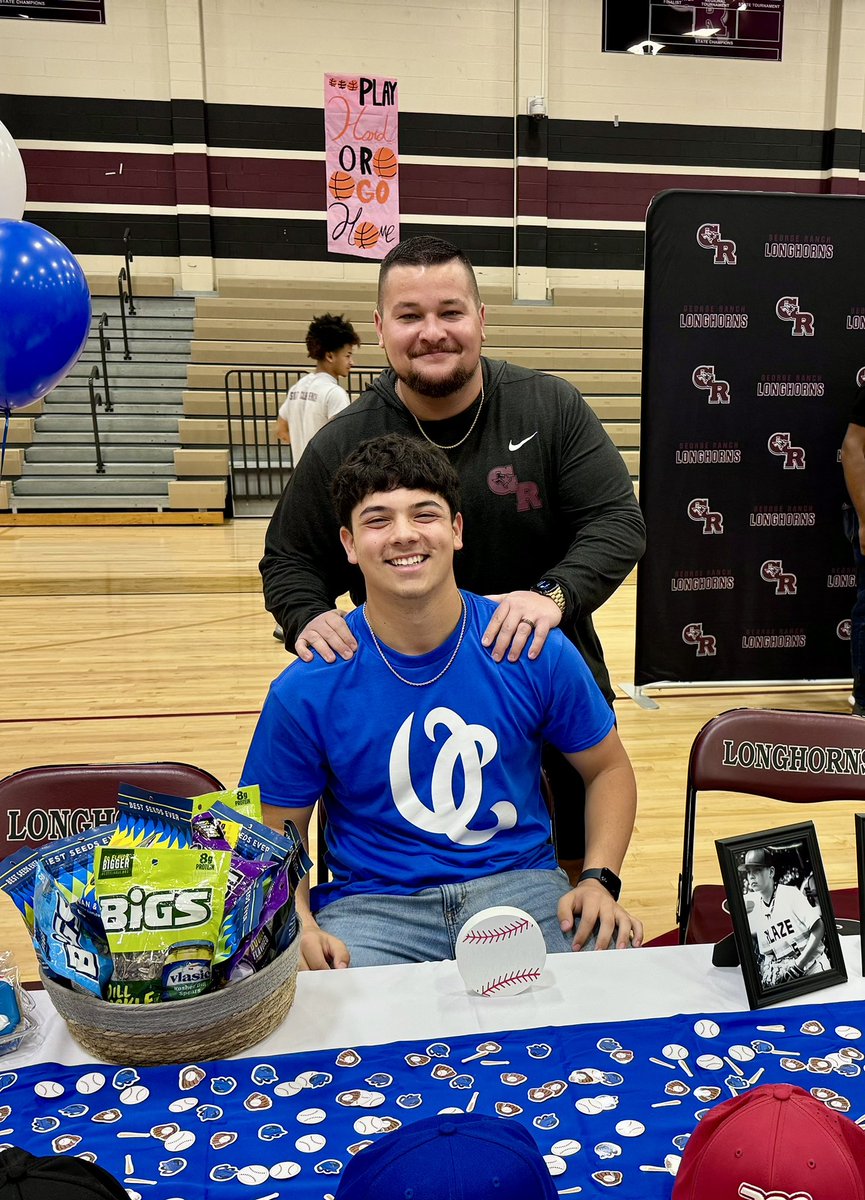 Super proud of these two guys! Congrats to you both. Fired up to watch you guys keep working to go be GReat at the next level! 

#WeAreGR