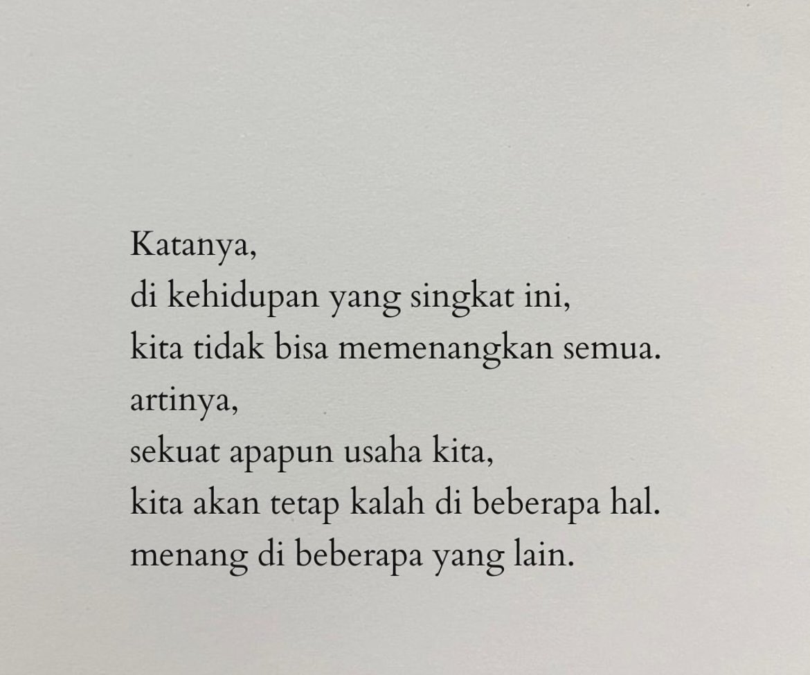 Angelaxindy's tweet photo. Kala itu ini ditulis saat aku sedang kalah , 
Kali ini di Tulis kembali saat menang,
Memang akan ada hal yg tidak kita menangkan , lalu di lain waktu ada hal yg kita menangkan🥀 https://t.co/qkAYw46nqF