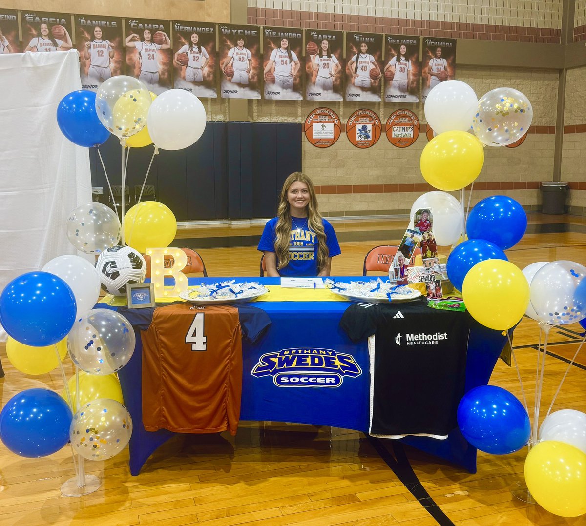 No better way to celebrate National Girls and Women day than seeing 4 of our very own sign their national letters of intent! Congrats ladies! A big “THANK YOU!” to the entire soccer community for helping these young ladies grow in every aspect! <a href="/PrideGutsGlory/">Lions Futball Club</a> <a href="/6a_28/">SA High School & Club Soccer</a> <a href="/SATXSoccer/">S.A. Soccer ⚽🎥🎙️</a>