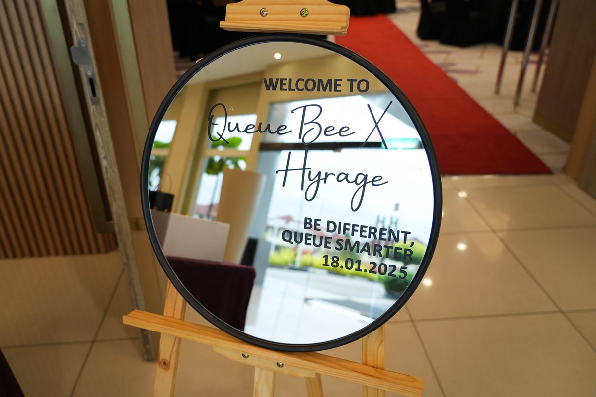 Im_QueueBee's tweet image. The much-anticipated Gala Dinner was the definition of class, style and glitter as the team arrived with their most glamourous Black &amp;amp; Gold attire! 

QueueBee Solution has marked an extraordinary milestone-10th Anniversary Gala Dinner🎉Here&apos;s to many more memorable years!✨