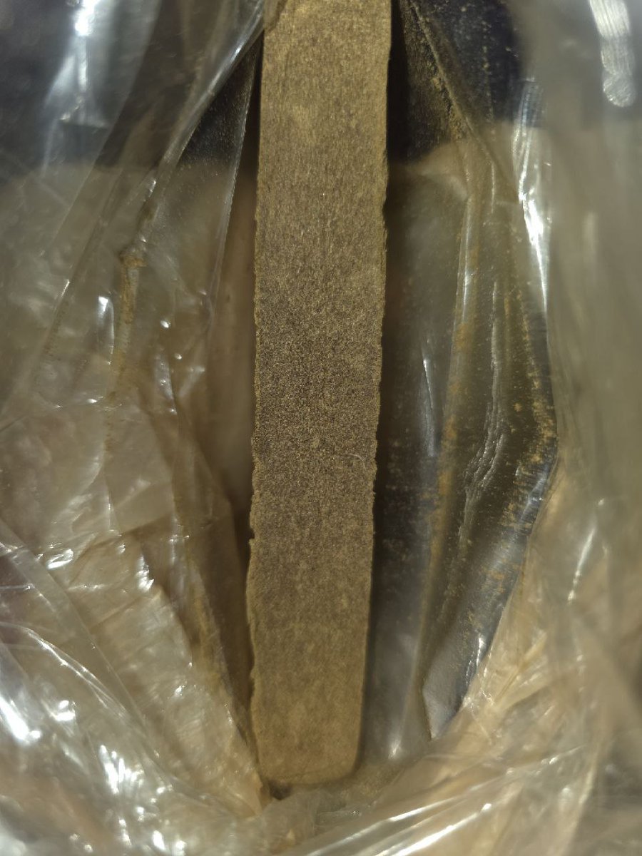 ilegalvictimas1's tweet photo. Sativa-Dominant Hybrid Hash Brick (50% - 65%THC)
Strains used are:
Sour Diesel 40%
Amnesia Haze 40%
Blue Dream 20%
100g = 150€
500g = 450€
1kg = 750€
5kg = 700€/kg
10kg = 680€/kg
20kg = 660€/kg
20+ kg = 650€/kg
#dajadagroup #marijuana #marihuana #thaiweed #hashis https://t.co/87i78duNcy