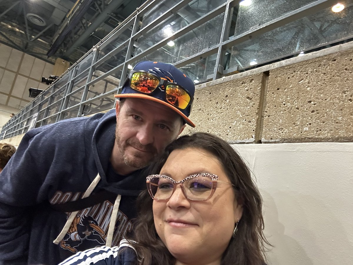 Having a little fun at the convo #gorunners