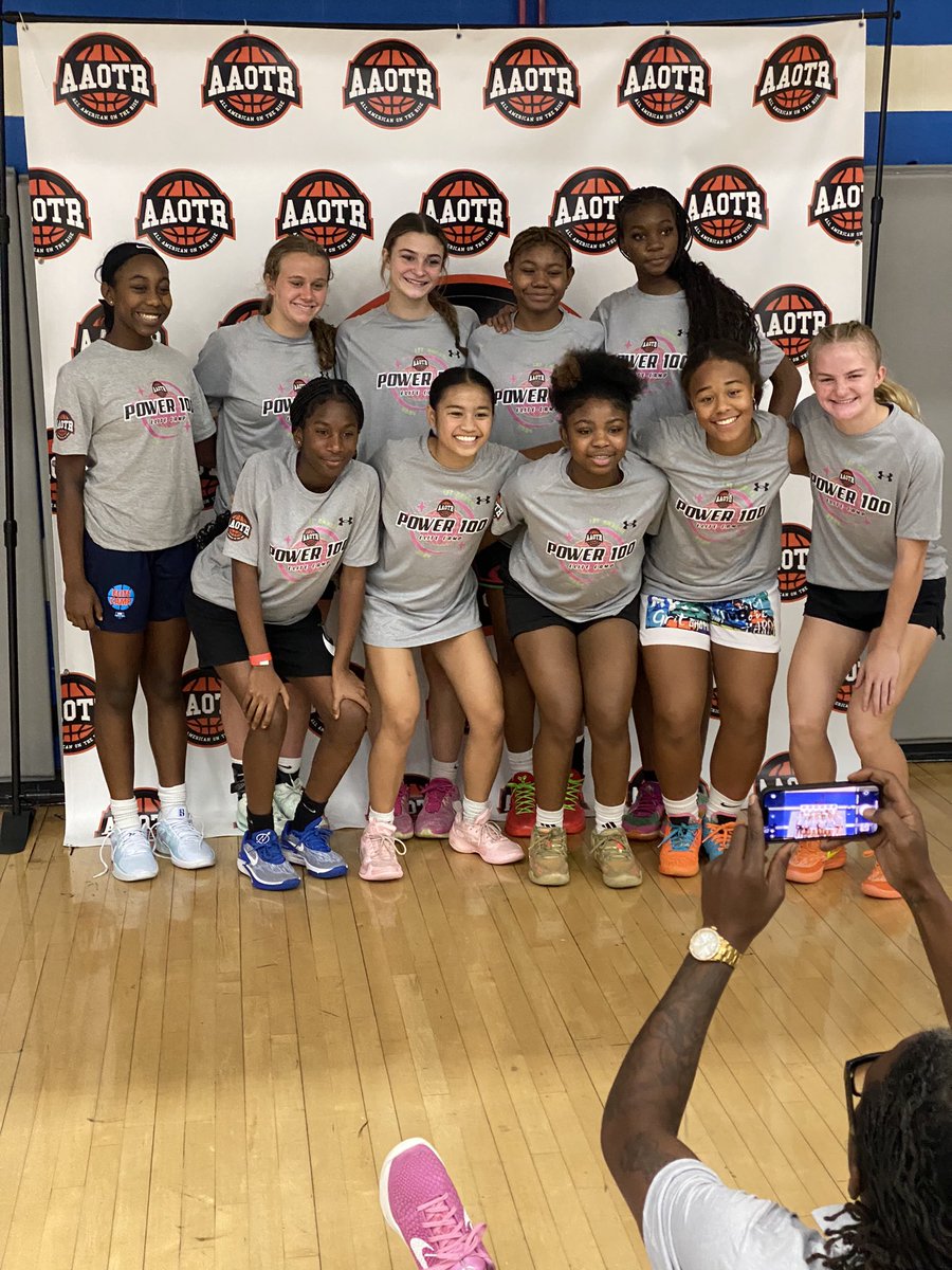 Mekelle Jones-Odeh tweet media