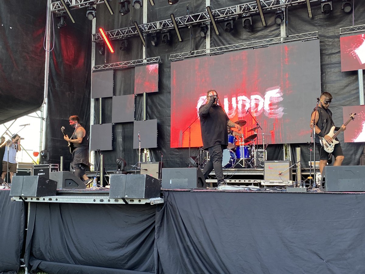 clauargumero's tweet photo. Finalizó una nueva edición del Preconfluencia 👏🏽
Artistas regionales tendrán la posibilidad de tocar en el escenario mayor de la #FNDLC. Nuevamente, la gestión del Int. @MarianoGaidoOk promueve la cultura local en el festival más convocante ¡Felicitaciones a quienes participaron! https://t.co/xA5uuc04Wo
