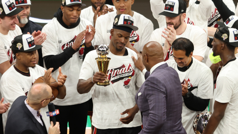 HeatNationCom's tweet photo. Despite how it all ended, thanks for everything, Jimmy ❤️ https://t.co/AiXbtgm8se