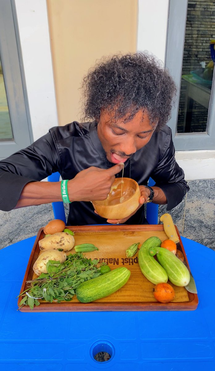 gen_attang's tweet photo. Video dropping next
Watch out for the Healthiest Balance Diet Combo Ever!
No more cooked food for me😋🥝 https://t.co/CTno3blho7