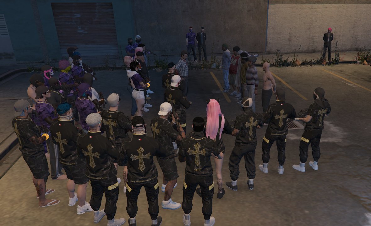 E pra estrear nosso uniforme ja estamos no corre pro patrão!!!
twitch.tv/geann_fps
🇲🇹🇲🇹🇲🇹🇲🇹