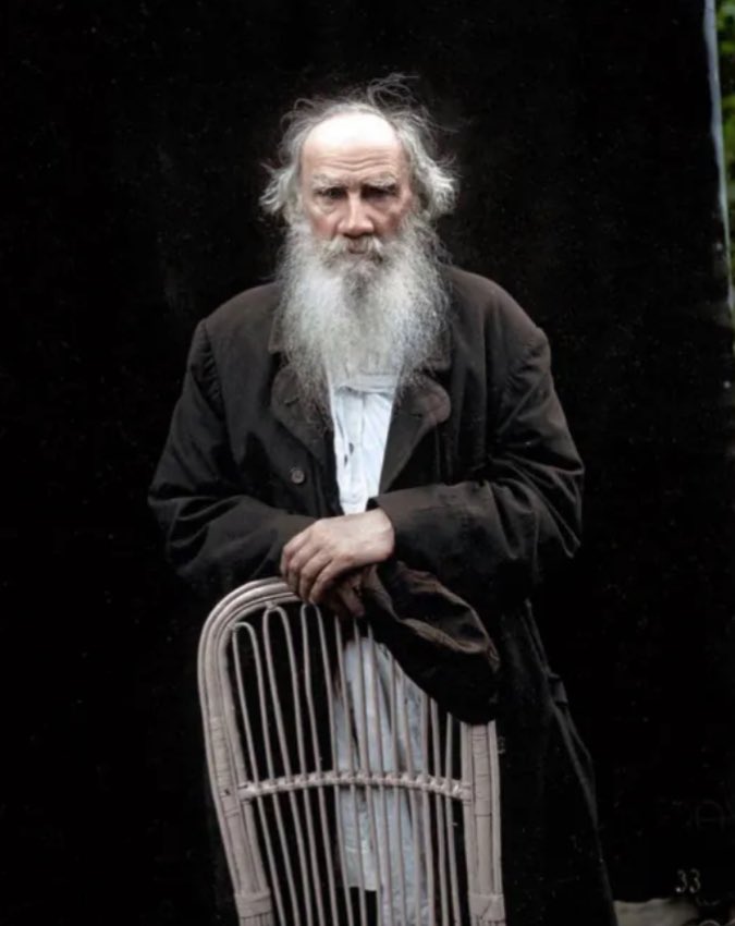 berthonyjoa's tweet photo. “Si vous recherchez la perfection, vous ne serez jamais satisfait.”
- #Léon #Tolstoï https://t.co/WdX2R5WbOy
