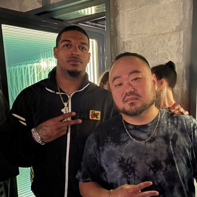 MarcLoL9's tweet image. Got to meet my favorite player ✅