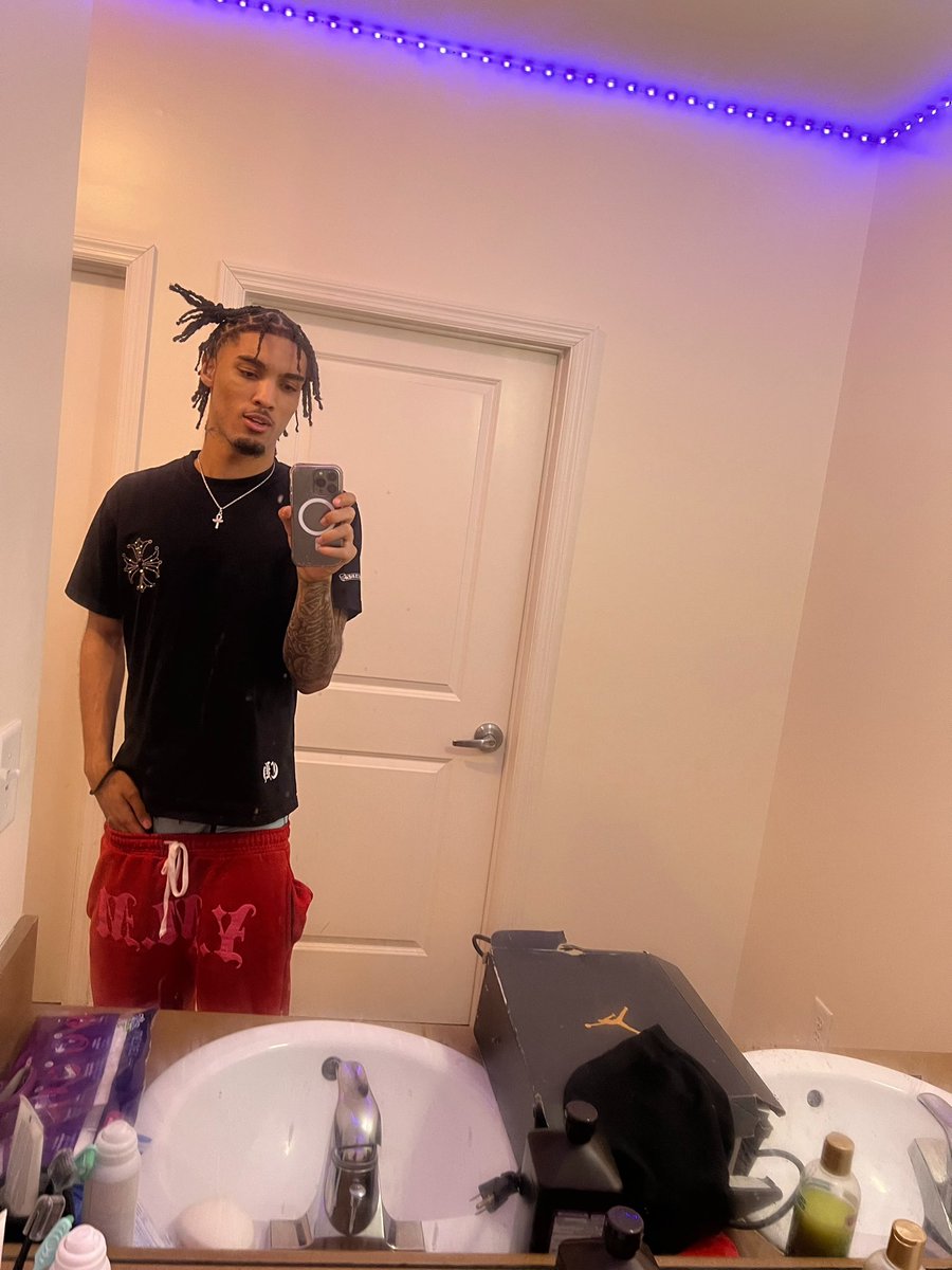 jamil⭐️ (@jamildump) on Twitter photo 