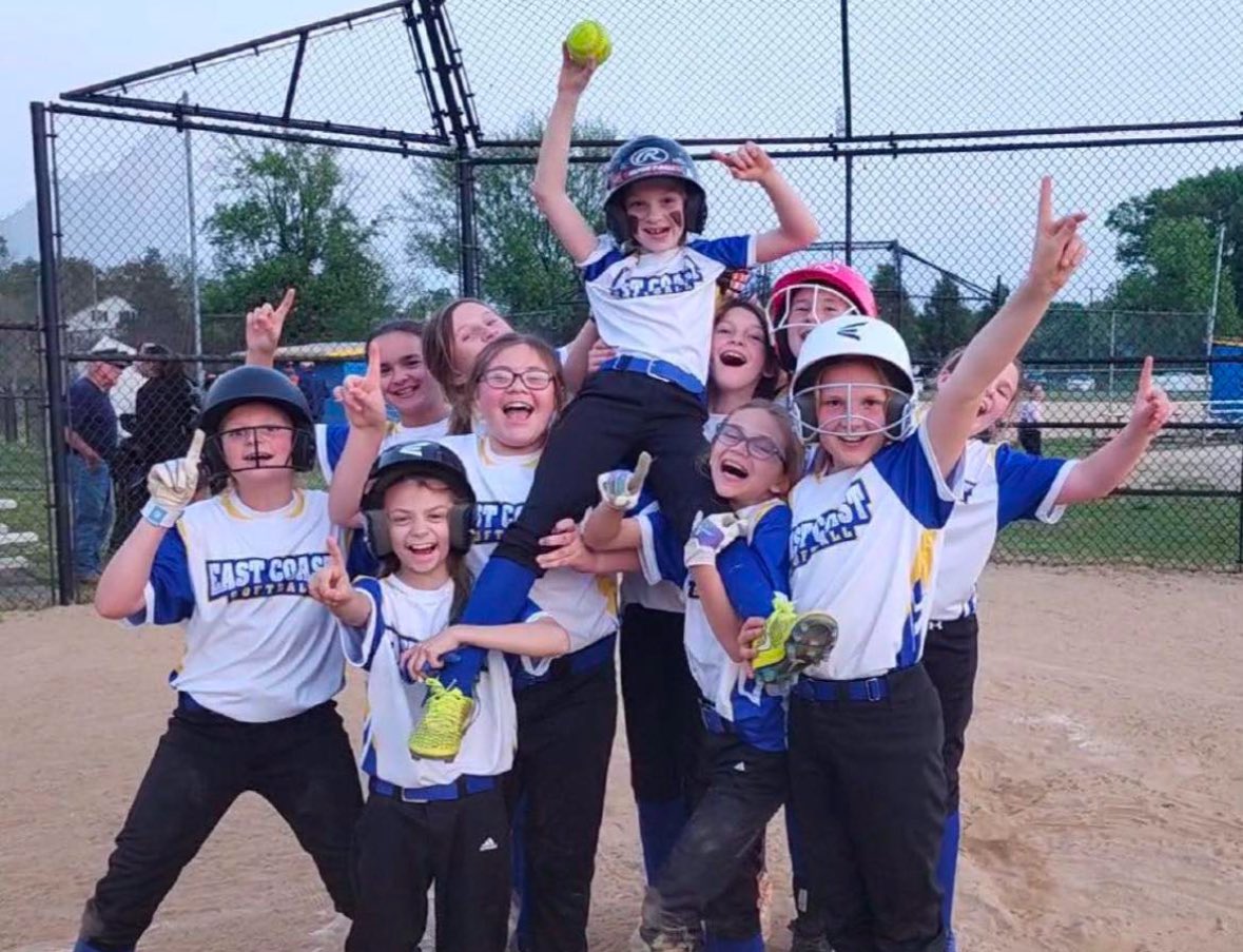 PennsvilleLL's tweet photo. Happy National Girls and Women in Sports Day!

Today, we celebrate the incredible contributions women have made to our game throughout the history of Pennsville Little League. https://t.co/SZugIh70td