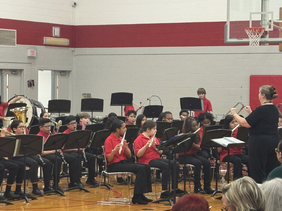 The middle school winter band concert at Stratford tonight was fantastic! All the hard work by the students and directors this school year resulted in an amazing event. ONE BAND ONE SOUND. Great things happening in CCSD93! <a href="/CCSD93/">CCSD93</a> <a href="/SMSPrincipalD93/">SMSPrincipalD93</a>
