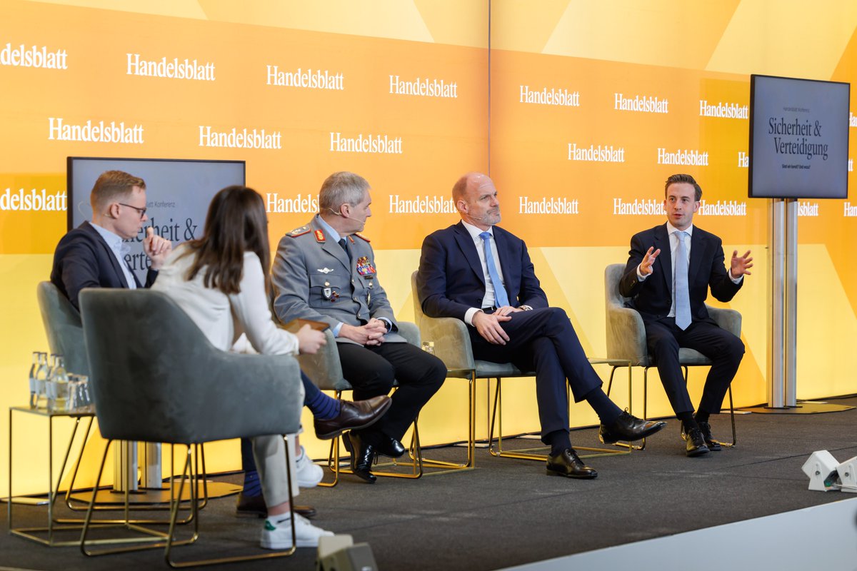 Great panel with Sven Kruck, <a href="/AndreasMarlow/">Andreas Marlow</a>, Tim Wagner, moderated by <a href="/LarissaHolzki/">Larissa Holzki</a> on drones, drones, drones at the <a href="/handelsblatt/">Handelsblatt</a> security conference today! Speed and sufficient funding is of essence in defense and this is what the German decision makers will need to work on to