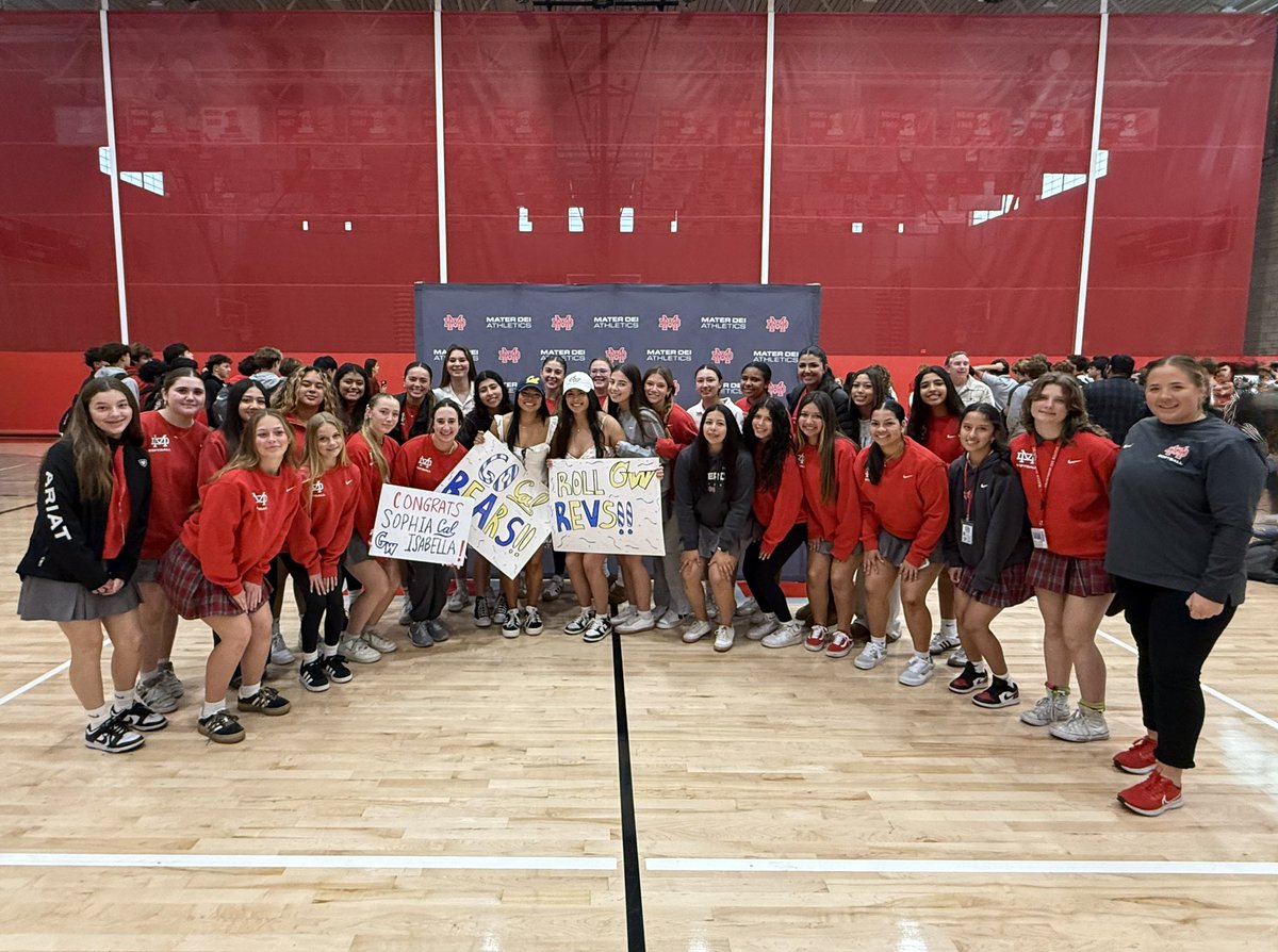 IsabellaRuby25's tweet image. Officially official 🌸🏛️
@GW_Softball @CA_Howard