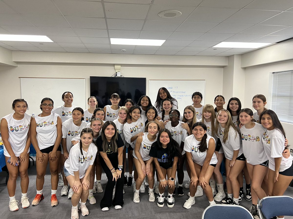 Happy National Girls and Women in Sports Day! These girls put in the work every single day for the game they love. Their hard work and dedication will inspire the next generation of young female athletes! 💙💛