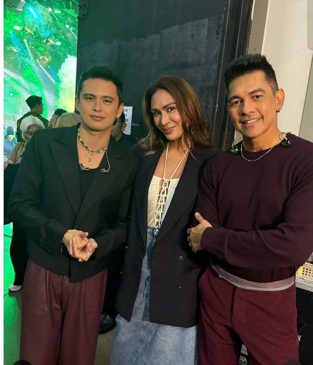 aussiejboy's tweet photo. Happy 30th @ASAPOfficial !
#batch2007
©️justine.aliman19
#JamesReid | James Reid @te https://t.co/hY97DomW3U
