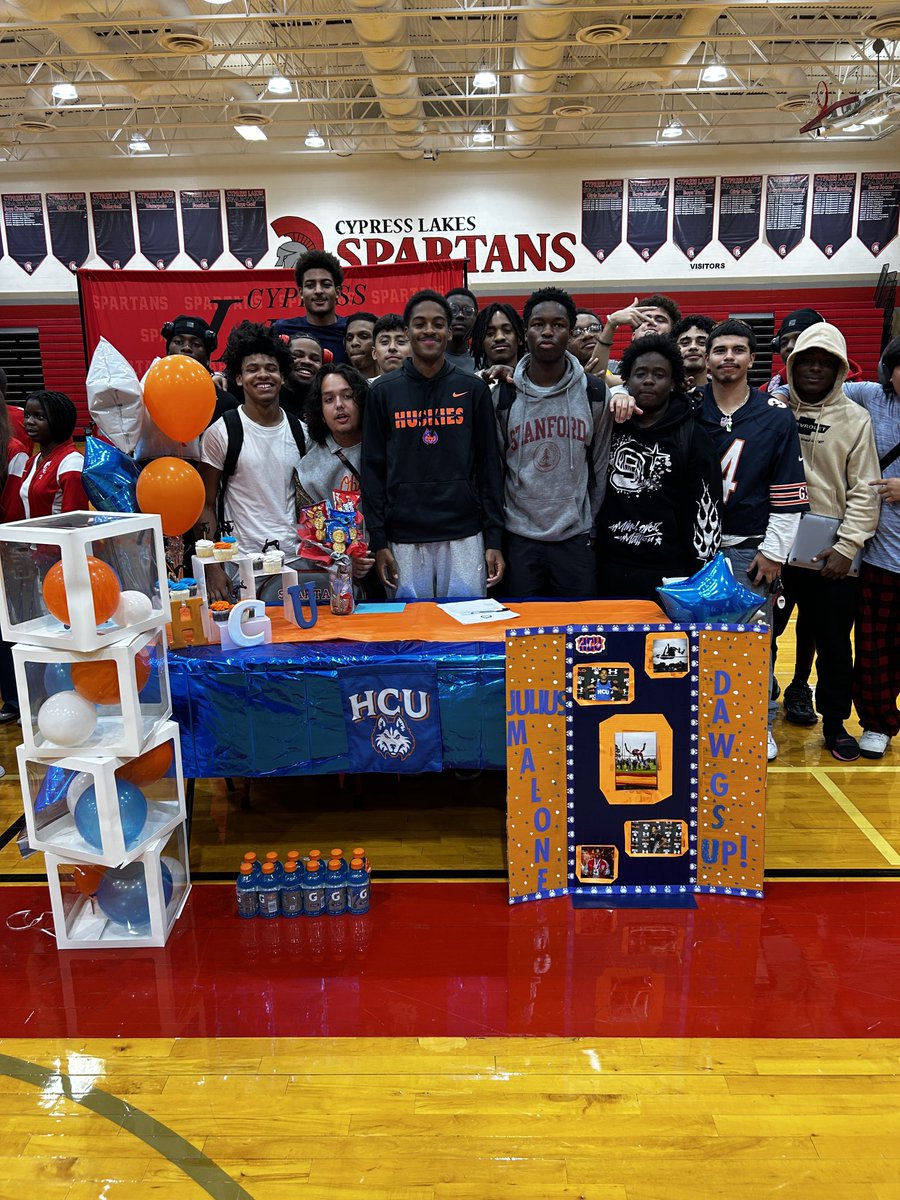 Congratulations to these Spartans on Signing to continue their athletic careers! #WAWG #TIS