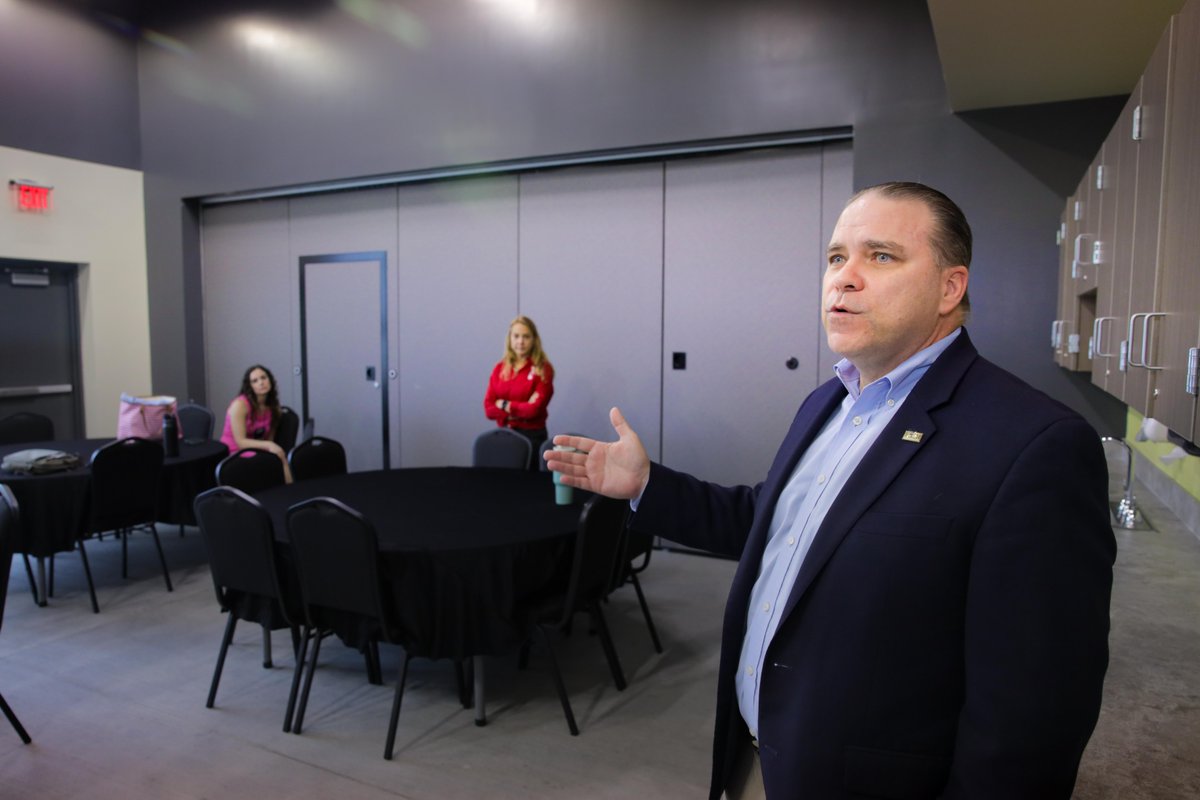 katyisd's tweet photo. The Leadership Katy cohort had the opportunity to explore the CTE classes at KHS and the Gerald D. Young Agricultural Sciences Center, learning more about how we provide unparalleled learning opportunities to our students. 

Learn more: https://t.co/CUYamzALe2 https://t.co/duUGB3c7uH