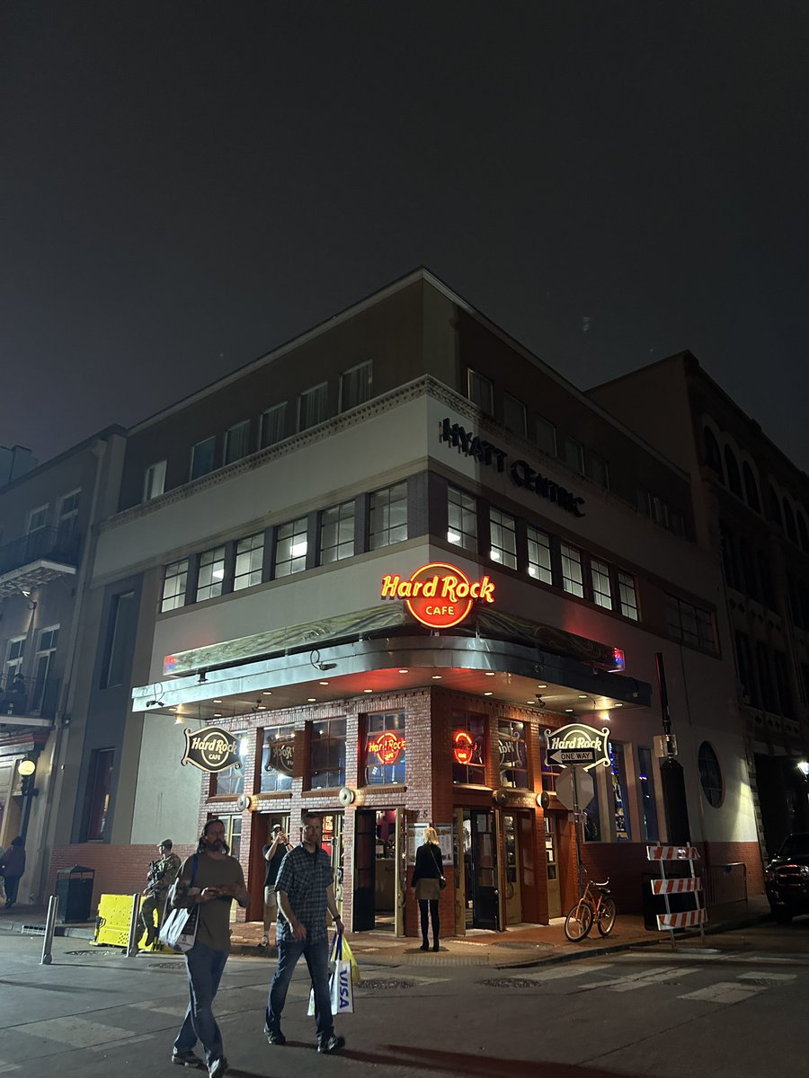 Brooke Destra tweet media