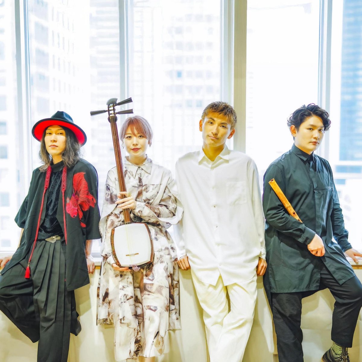 ⭐️💐New Release💐⭐️

和楽器×J-POPバンド「宵と奴(よいとな)」(<a href="/YOITONA_info/">宵と奴 ~2025.10.19 3rdシングル【籠目】リリース決定！~</a>)🪈✨

日本語の言葉遊びのような語呂の良さが心地良く思わず口ずさみたくなるような1曲🍬😊

各種配信サービス：lnk.to/YOITONA_ALOC