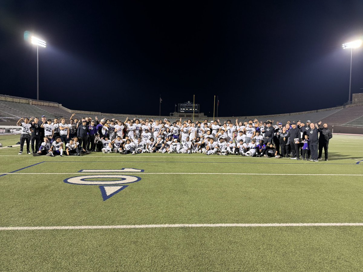 Many thought we wouldn't make the playoffs..
3yr starter QB graduated
11 All-District players gone
Lost a DL &amp; OL returning starters
Lost a 3yr varsity LS/WR/TE/QB/FB week 2
Replaced college QB,K,OL,2 DL,LB,2RB..what did the 2024 team do? Never flinched-Bi-District Champs!! #UTD