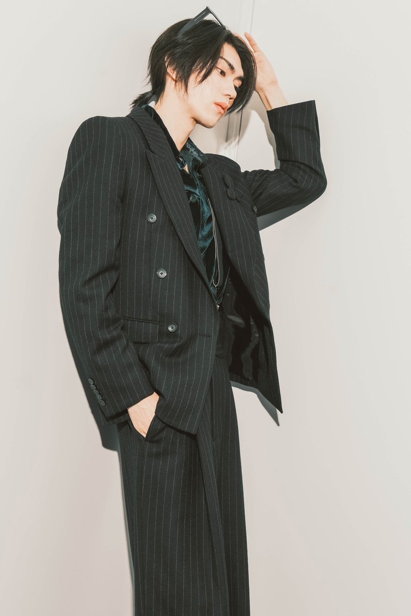 boysfile_jp's tweet photo. 【フォロー＆RP企画】 
『BOYS FILE Vol.19 STYLISH SUITS』発売中✨

本日は #樋口幸平 さんです！

(@boysfile_jp)と(@kouheihiguchi99)を 
フォロー&amp;このポストをRPしたら応募完了！ 
※発送は3月末以降
※着払いでの対応となります。

応募期間は2025年3月11日23:59迄
#BOYSFILE https://t.co/LnMDsP7HWk