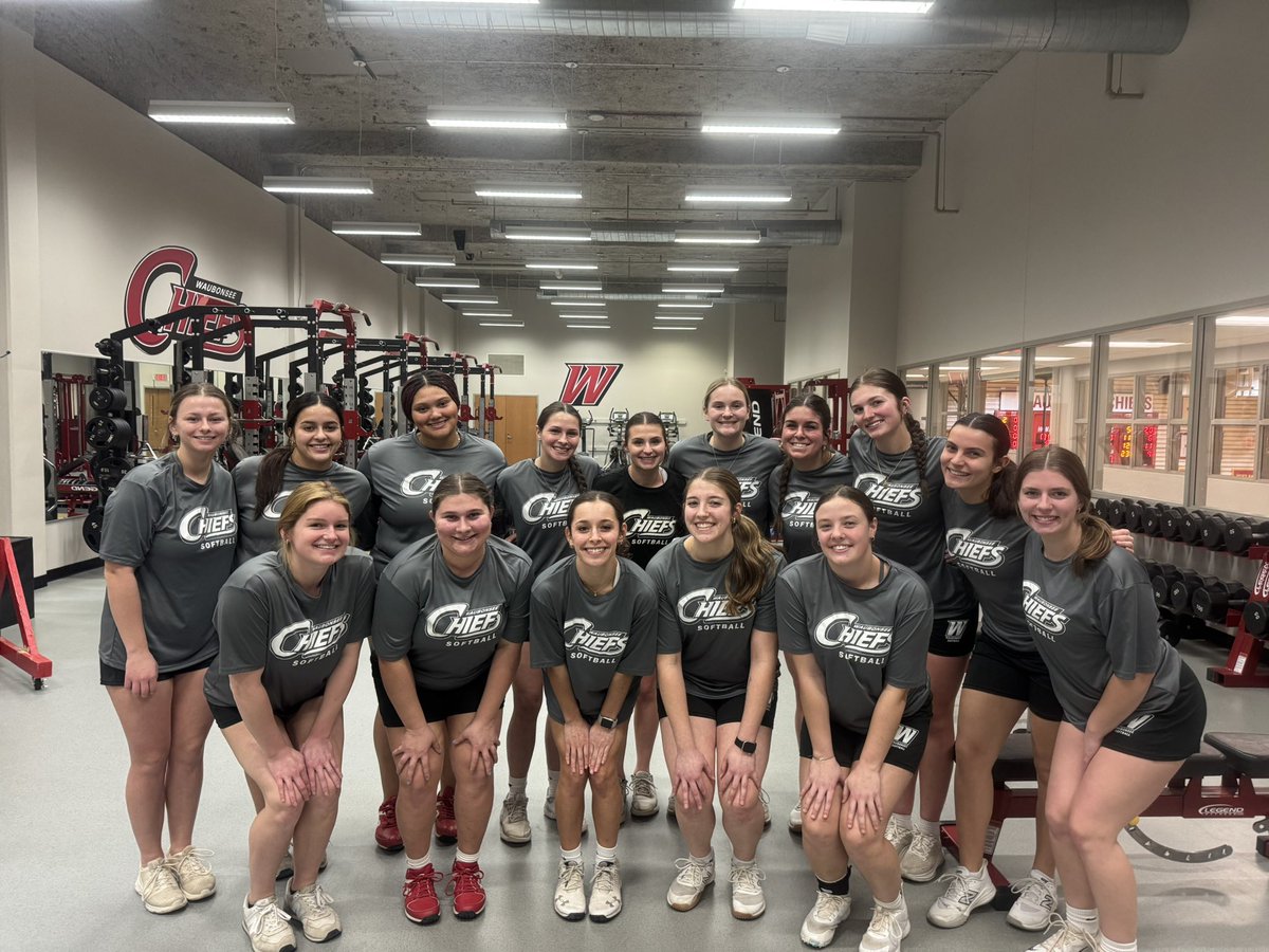 WCCchiefsSB's tweet photo. Girls who play sports become women who lead. Happy National Women in Sports Day to our Chiefs💪🏽❤️ https://t.co/Qx3VedvzY9