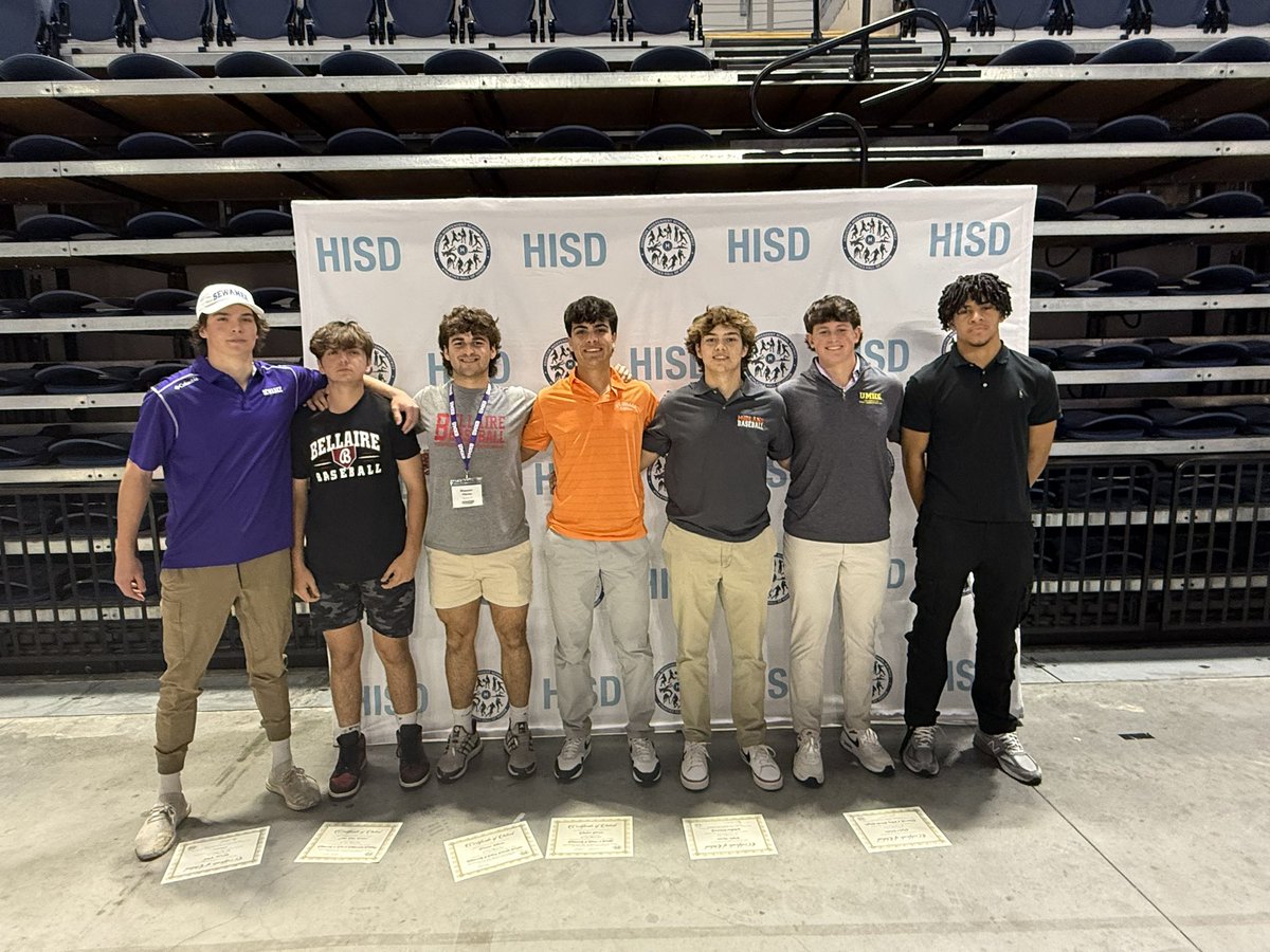 Bellaire Baseball taking it to the Next Level on National Signing Day!!  #cardinalproud