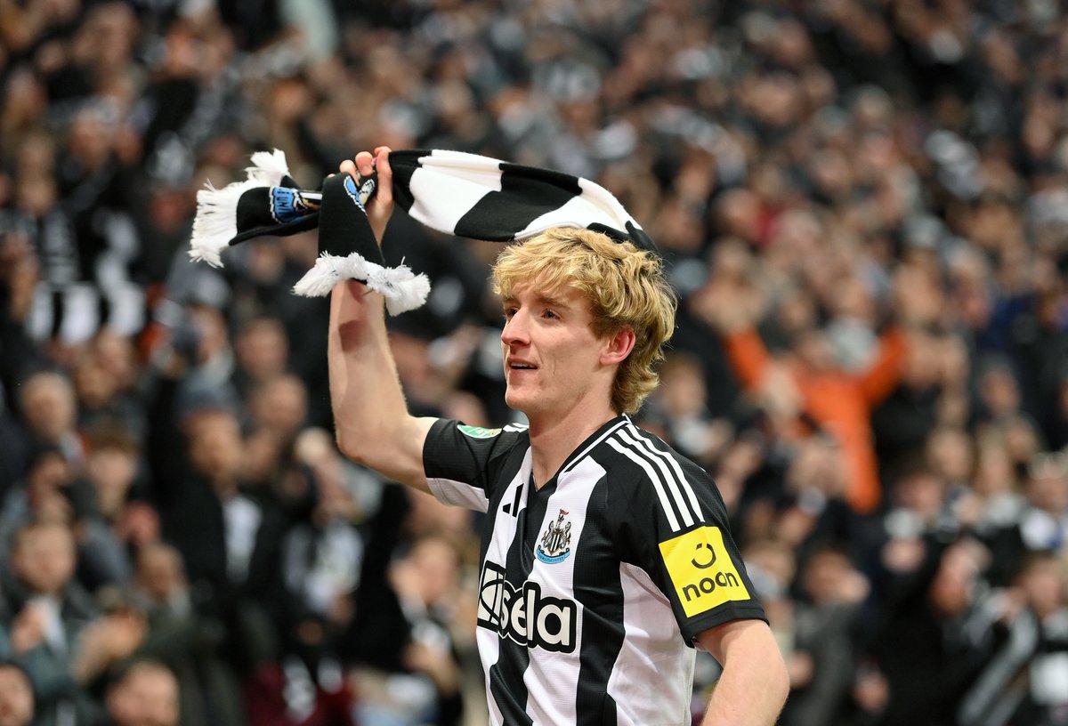 DomScurr's tweet image. Arsenal have lost four domestic matches this season. 

Three of them have been against Newcastle United.