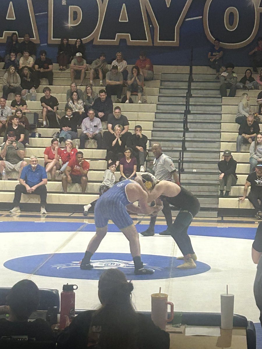 Wrestling against Ridge! #EagleNation <a href="/DVUSD/">Deer Valley Unified School District</a> <a href="/DvusdA/">DVUSDAthletics</a> <a href="/AdminLeadServe/">Administrative Leadership & Services</a> <a href="/DrFinchDVUSD/">Curt Finch, PhD</a>