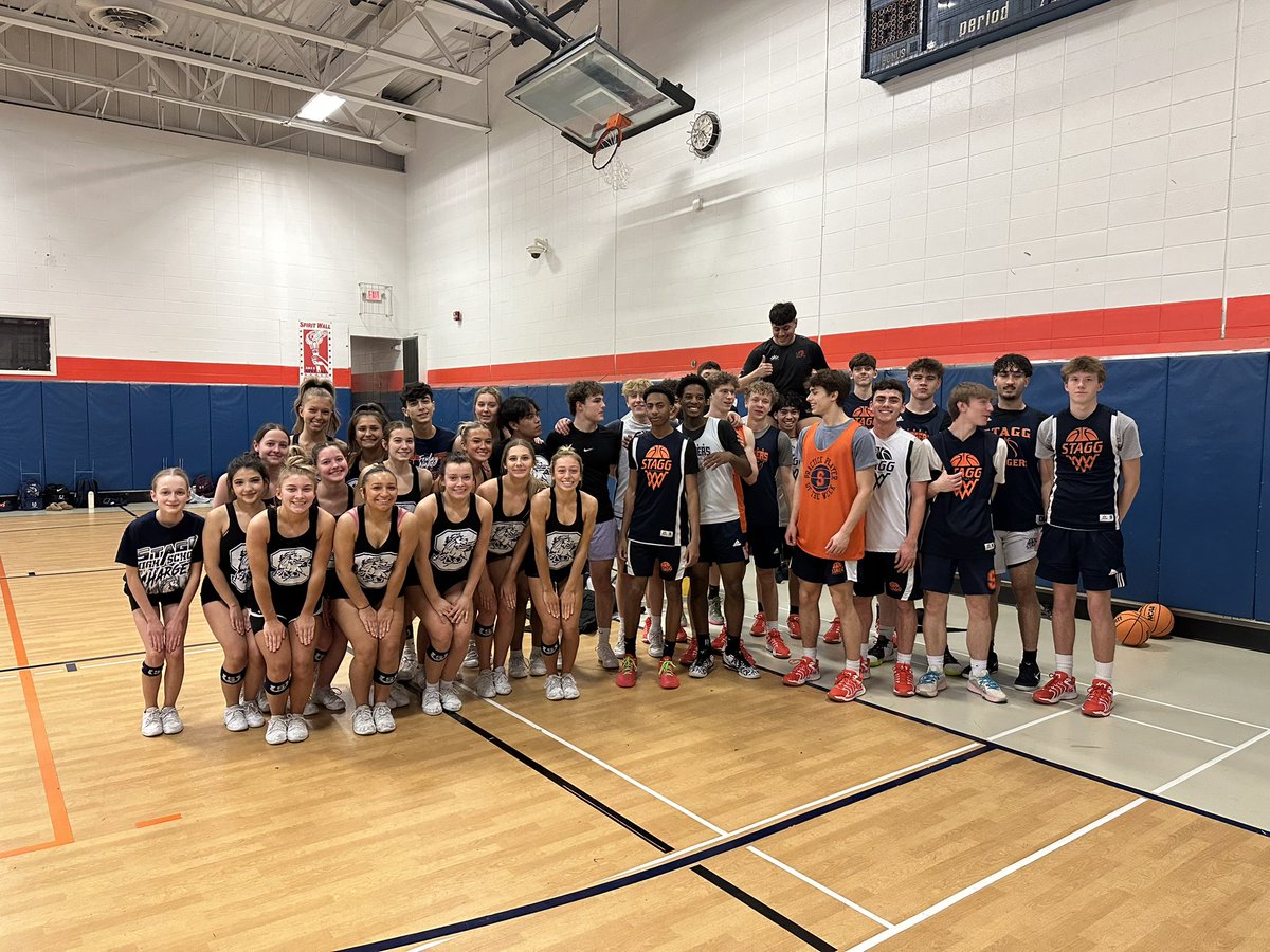 Stagg Co-Ed tweet media