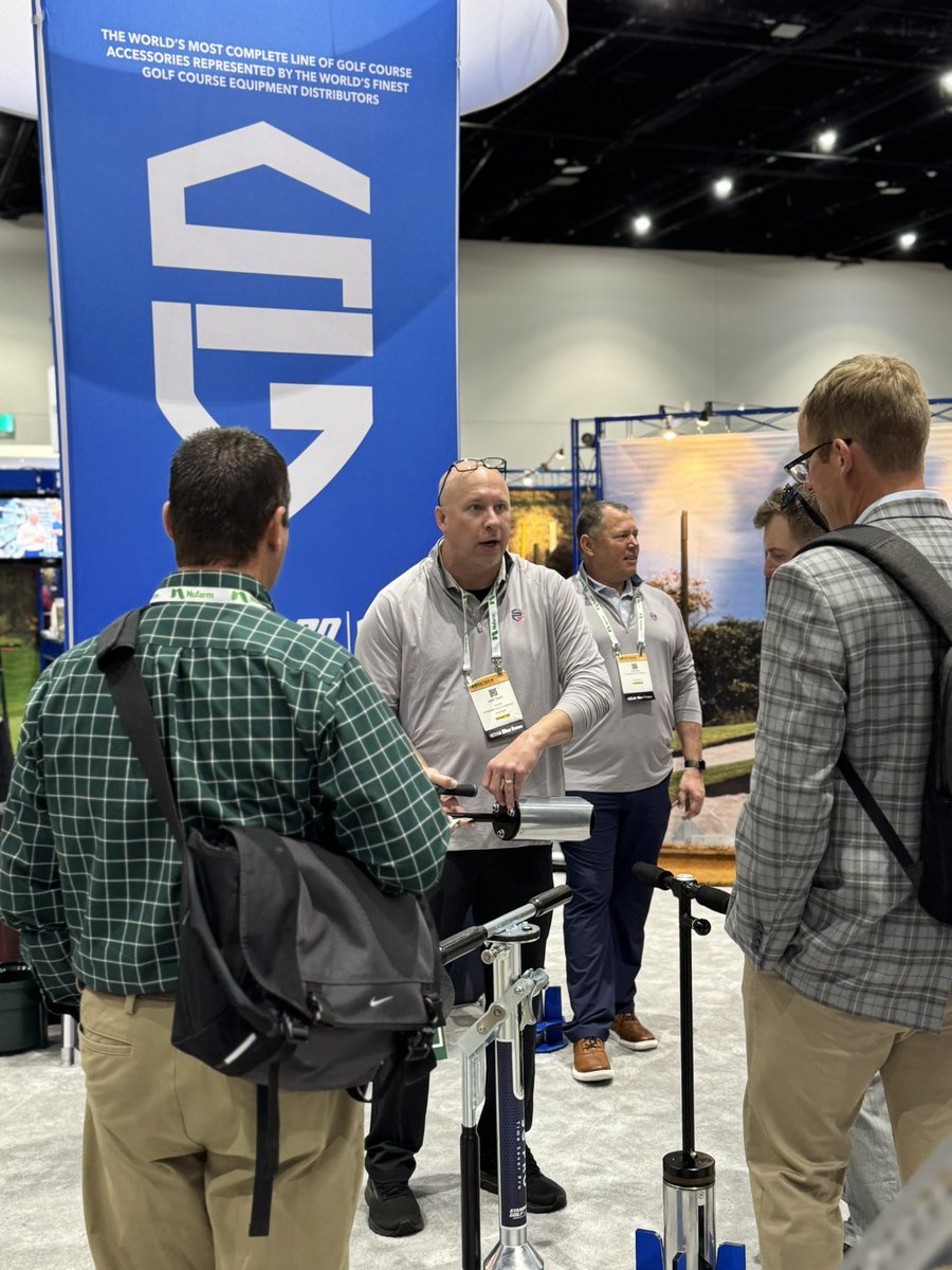 Standard Golf tweet media