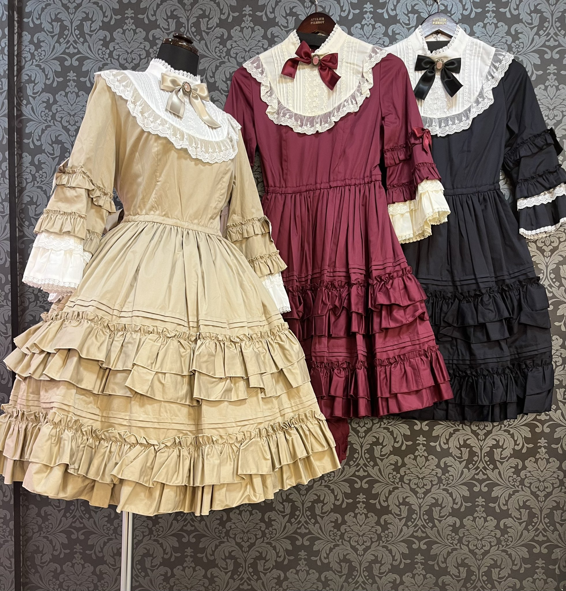 【新品未開封】ATELIER PIERROT 姫袖 ワンピース（赤） ATELIER-PIERROT ラフォーレ原宿本店 on X: 