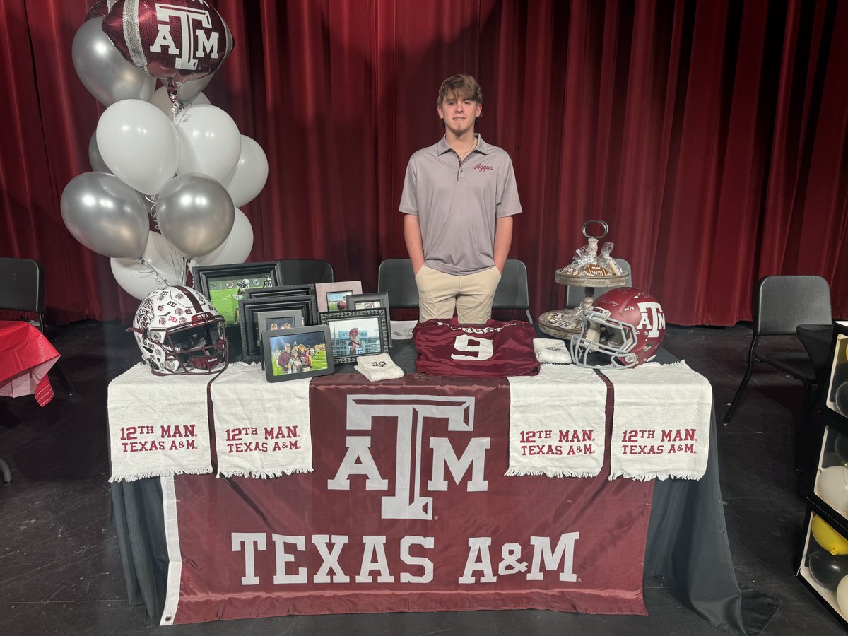 A&M Consolidated Baseball (@consolbaseball) on Twitter photo Congratulations to our guy <a href="/willhargett04/">Will Hargett</a> on his commitment to further his athletic and academic career at Texas A&M! ✍️ #TigerTownCommits Congratulations to our guy <a href="/willhargett04/">Will Hargett</a> on his commitment to further his athletic and academic career at Texas A&M! ✍️ #TigerTownCommits