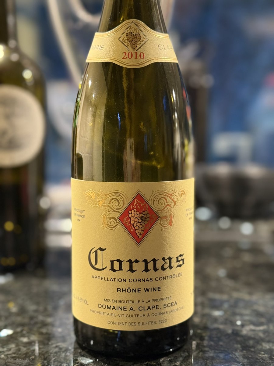 Ännu en rapport man är glad att presentera. Alltid kul när det går bra. Ingen toppform vara för evigt så klart men vi kämpa på så gott vi kan och hoppas på det bästa #BETS 

Fick bli nedan flaska igår kväll.