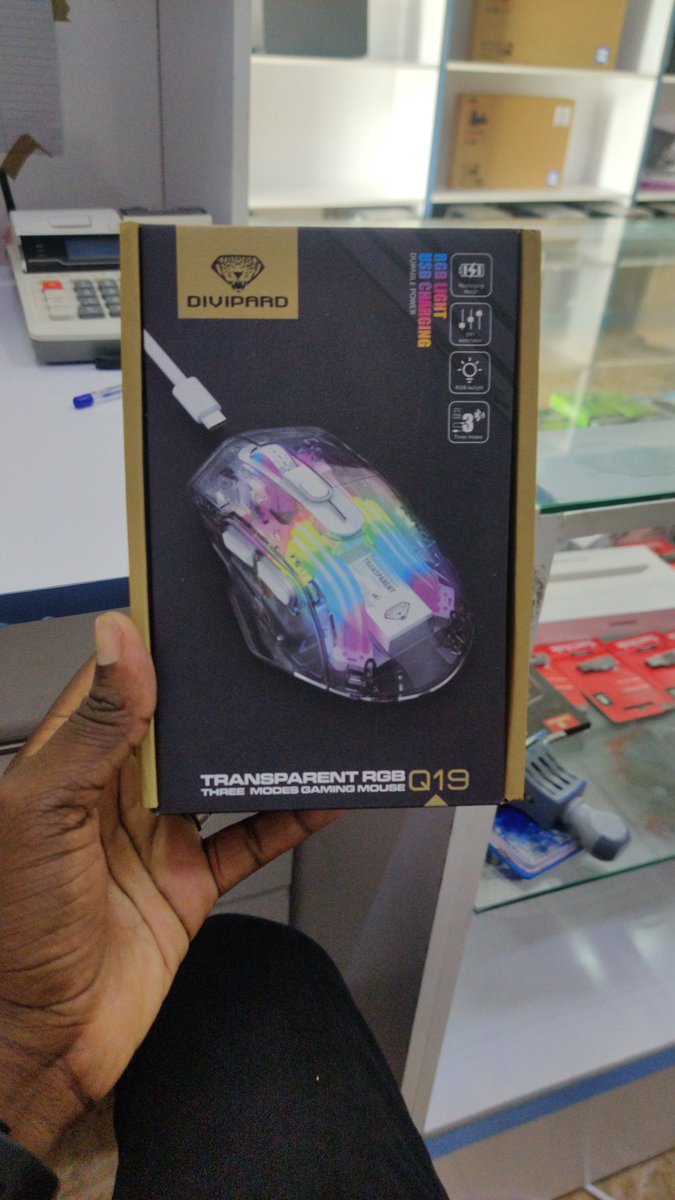 star_computermw's tweet photo. Looking for a gaming mouse we have got you covered visit our shop in blantyre near kips and in Lilongwe inn akulenje behind game complex room 4 star computers 
You can contact us on 
0884101333/0997757207 https://t.co/3Lx73TUTkW