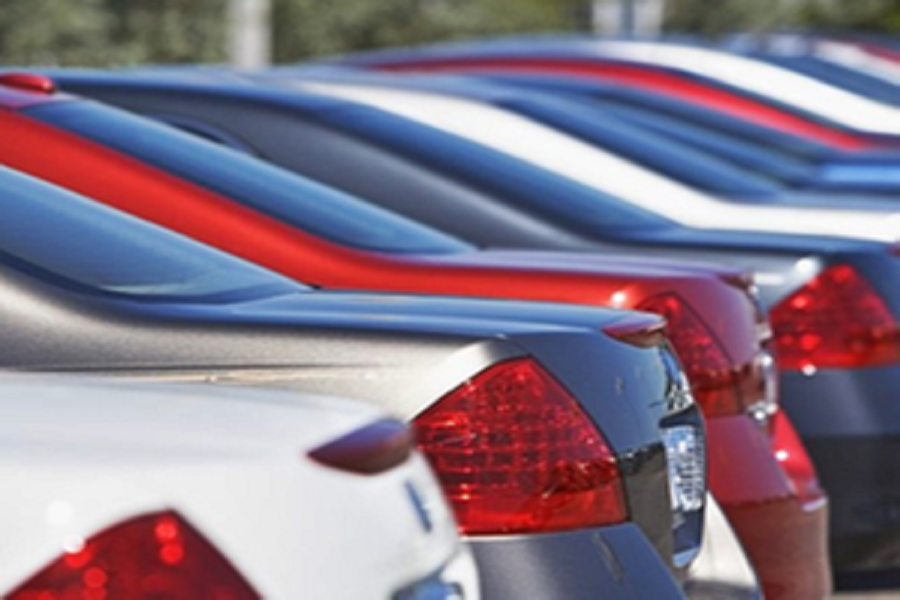 InvGurInd's tweet photo. Car sales clock 15.5 per cent surge to 4.66 lakh units in Jan

https://t.co/MrEIywbR3J

#Industry #BeyondMarket #Car @FADA_India #CSVigneshwar #Investmentguruindia https://t.co/PcbcclUwjM