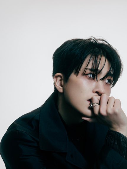 갓세븐 영재, 공연·드라마·뮤지컬까지 '올라운더 활약'

naver.me/GZZWT724

#영재 #YOUNGJAE