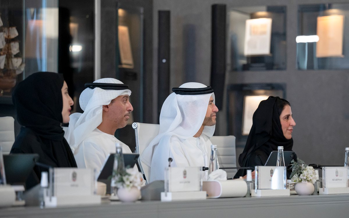 UAEmediaoffice's tweet image. المجلس الوزاري للتنمية برئاسة سمو الشيخ منصور بن زايد يطلع على مستجدات العمل في القطاع الحكومي

#حكومة_الإمارات