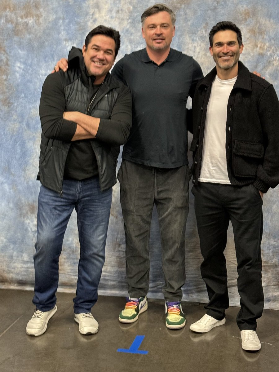Dean Cain tweet media