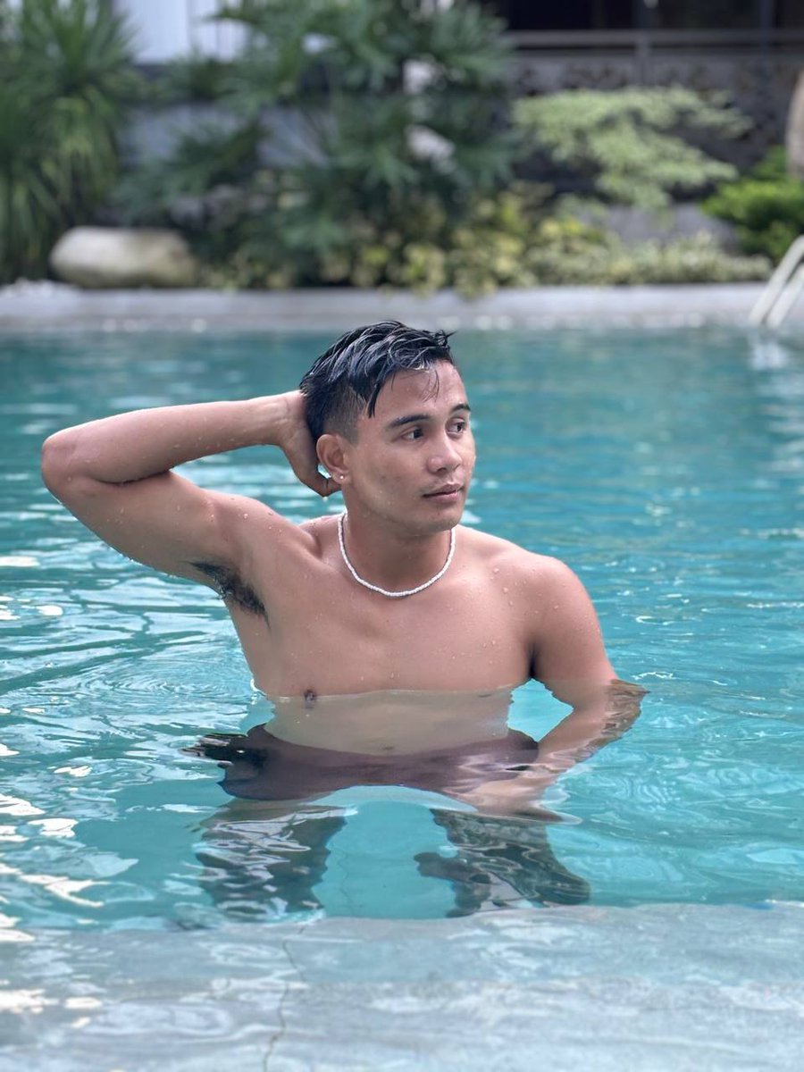 Tom_walker01's tweet photo. 💦

#highlights #followers #swimming https://t.co/2ZfYQcDxLX