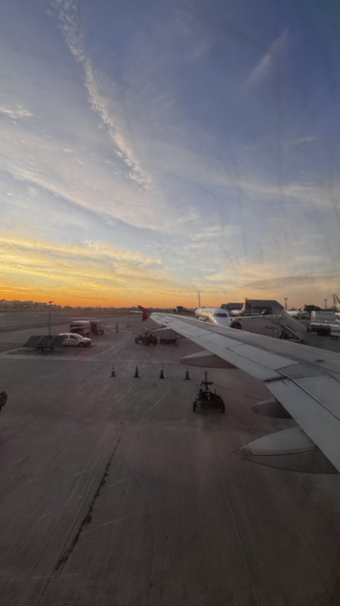 thiago_mota_'s tweet photo. #PartiuRio #XtinaInBrazil 💖✨ https://t.co/S6JfqW3iU6