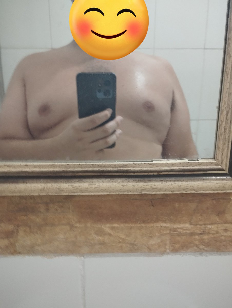 chubbylitoraal's tweet photo. Suadinho depois de levar vara a madrugada toda hahaha🍑 https://t.co/nl2Xikg4m3