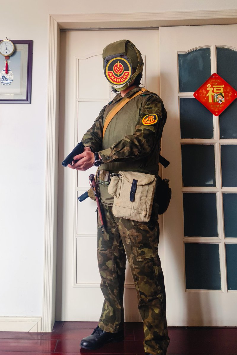 Canxiang_Hibiki's tweet photo. ОМОН СССР
选择了苏末相对出镜较多的6б3/ЖЗЛ74+СТШ81 https://t.co/00Xr6eRk9r