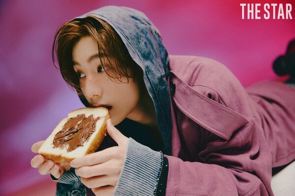 Chanidkul_789's tweet photo. อยากกินหนมปัง🤭
#Mark #GOT7_MARK
@marktuan #MarkTuan https://t.co/uqo8FX8wHd