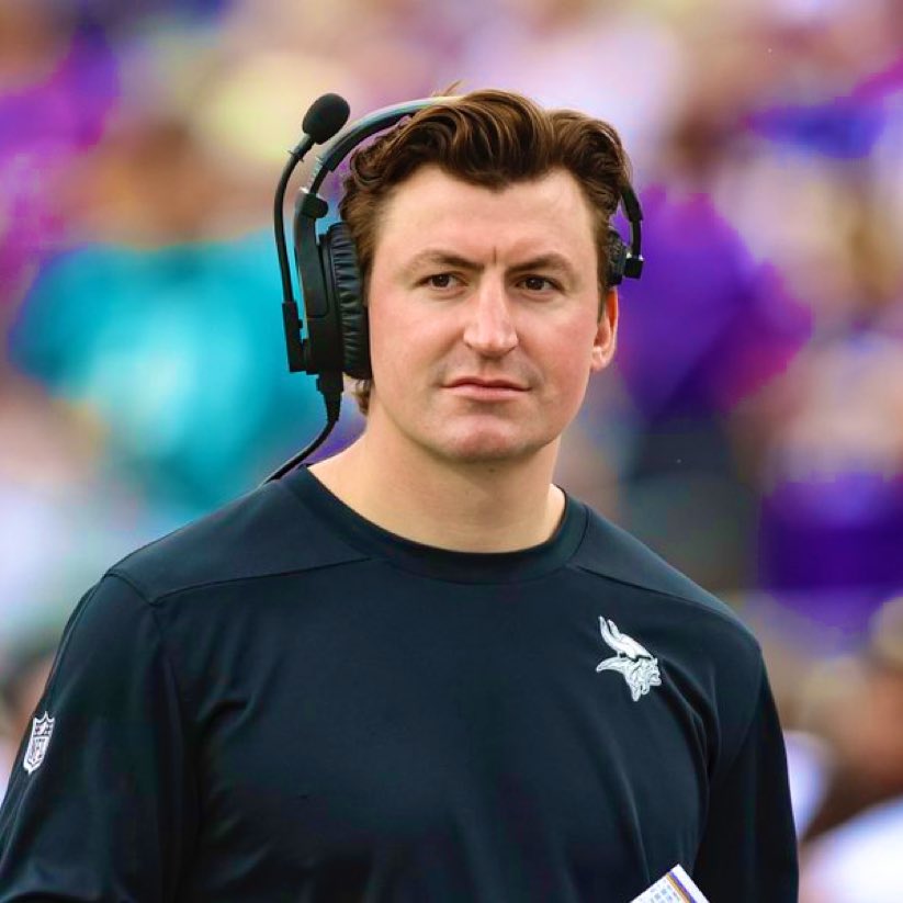 The #Jaguars have hired #Vikings assistant OC/asst QB coach Grant Udinski as their new OC under Liam Coen. A rising young coach, Udinski interviewed with a bunch of teams with OC vacancies and now makes the jump to Jacksonville.