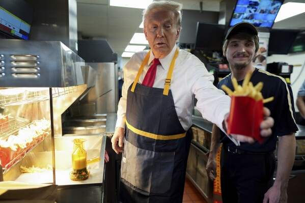 SlikoEth's tweet photo. @realDonaldTrump TO INVEST 1 BILLION IN TAX DOLLARS TO REPAY NATIONAL DEBT https://t.co/A1h8wKJNpg https://t.co/v94MbcK9Ry