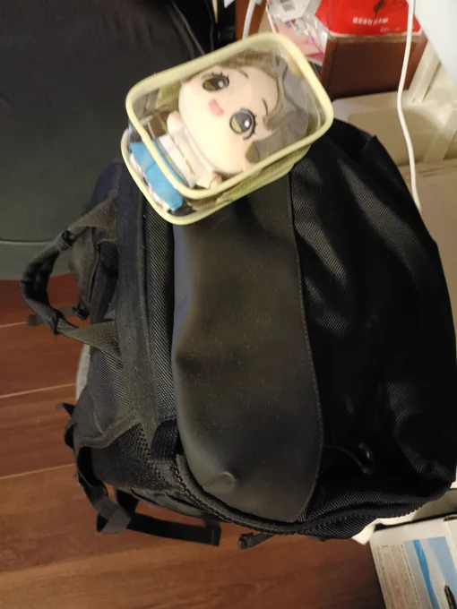 少し取材旅行に行ってきますわー!